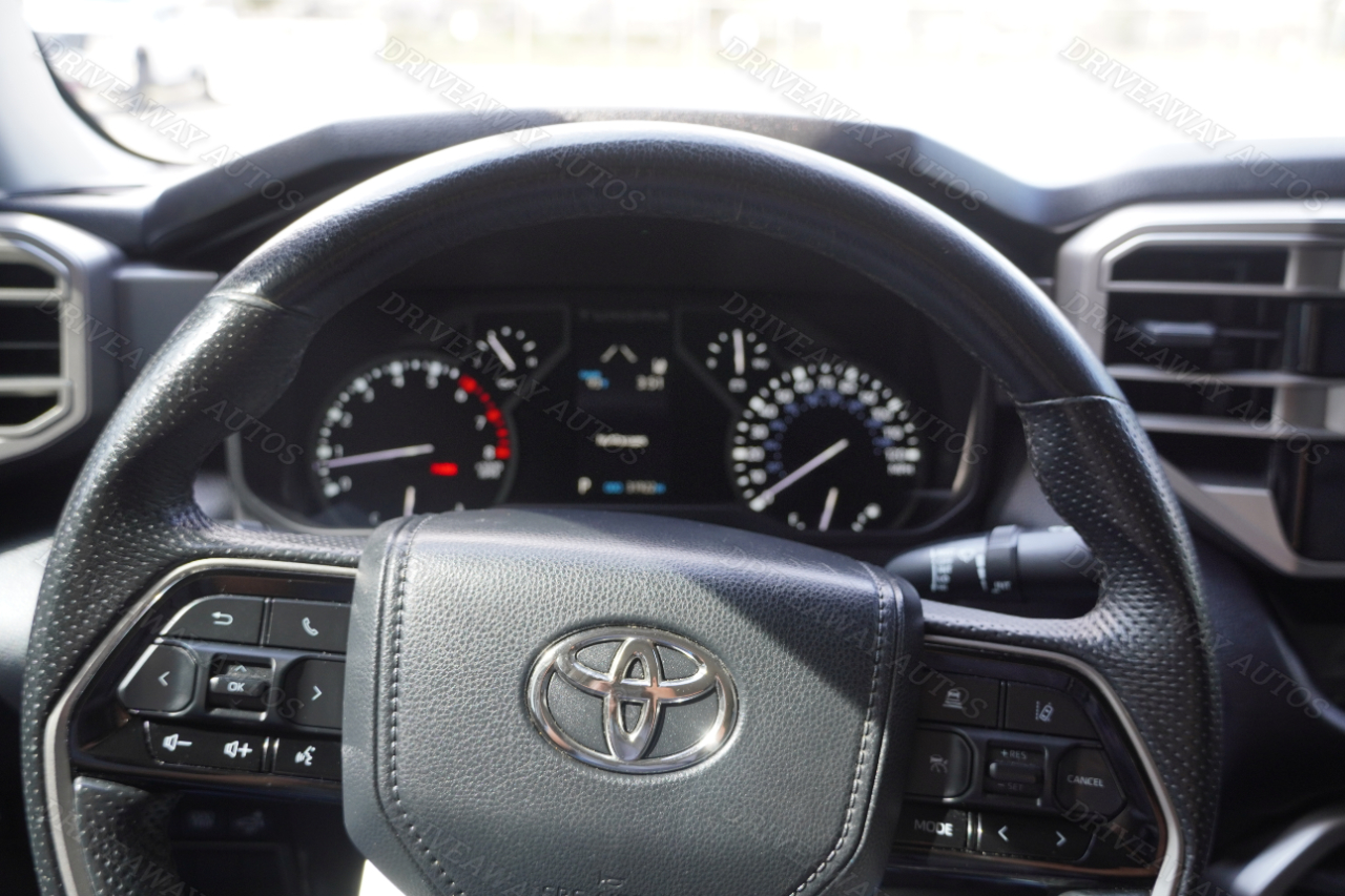 Toyota Tundra 2WD SR5 CrewMax 5.5' Bed (Natl) 2022 Toyota Tundra 2WD SR5 CrewMax 5.5' Bed (Natl) 2022