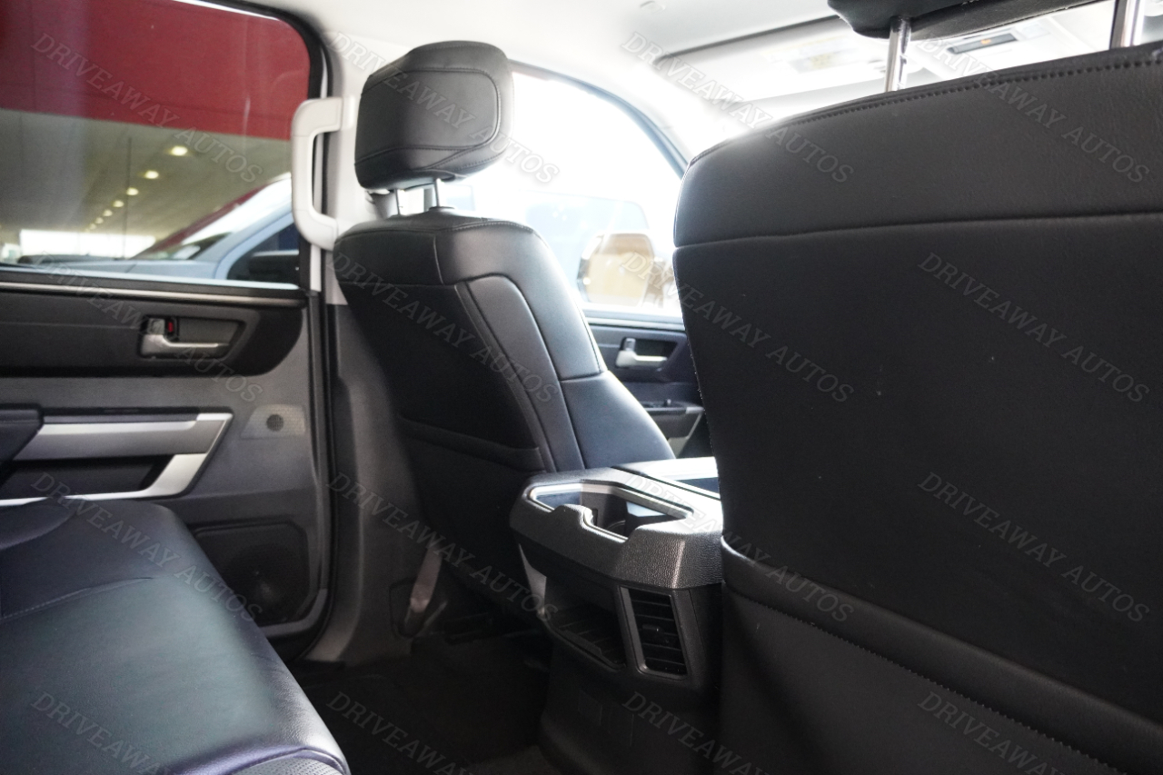 Toyota Tundra 2WD SR5 CrewMax 5.5' Bed (Natl) 2022 Toyota Tundra 2WD SR5 CrewMax 5.5' Bed (Natl) 2022