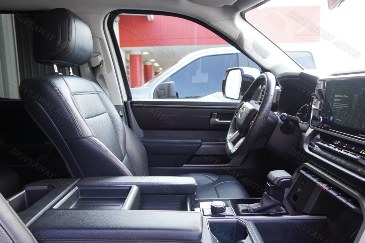 Toyota Tundra 2WD SR5 CrewMax 5.5' Bed (Natl) 2022 Toyota Tundra 2WD SR5 CrewMax 5.5' Bed (Natl) 2022