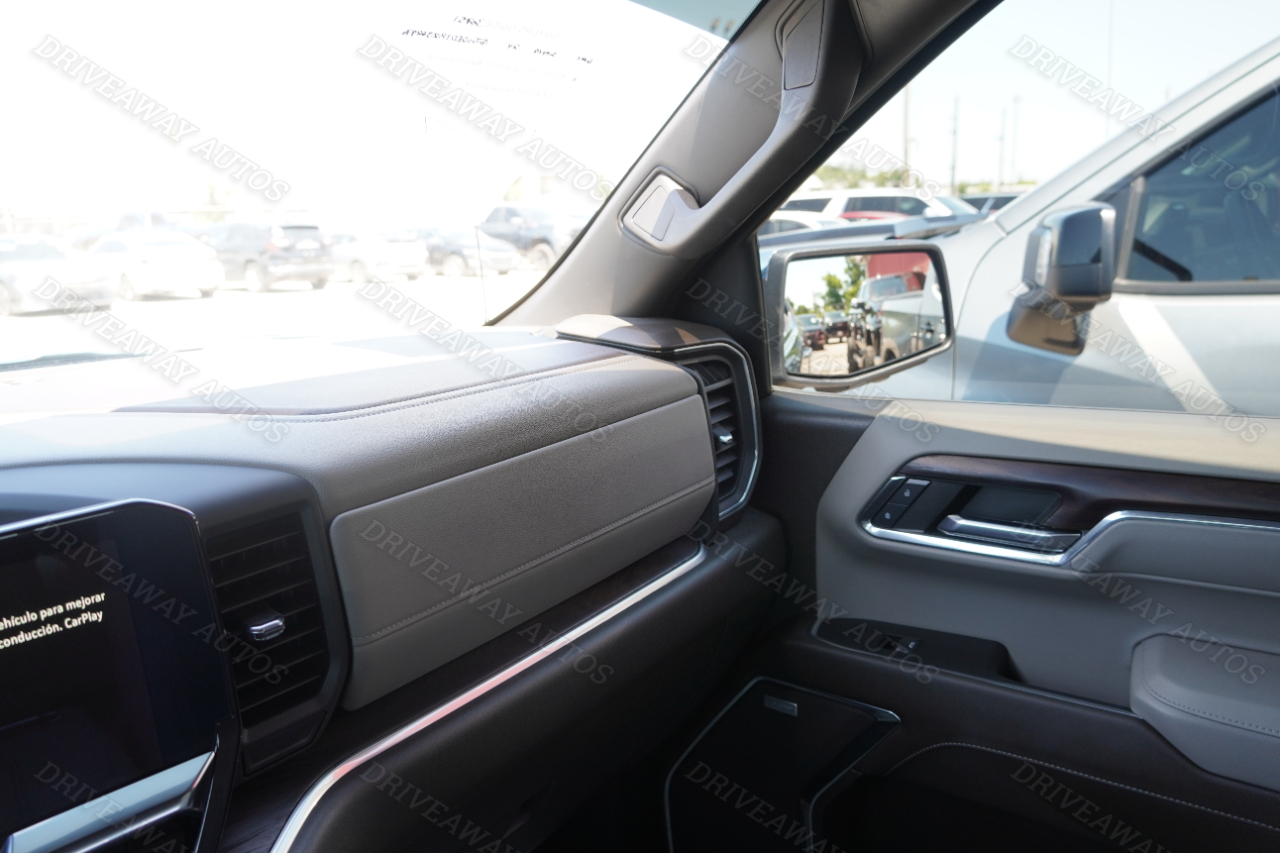 GMC Sierra 1500 4WD Crew Cab 147" SLT 2024 GMC Sierra 1500 4WD Crew Cab 147" SLT 2024