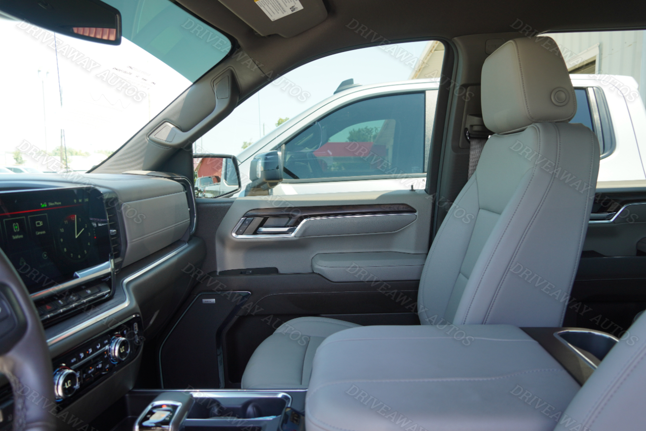 GMC Sierra 1500 4WD Crew Cab 147" SLT 2024 GMC Sierra 1500 4WD Crew Cab 147" SLT 2024