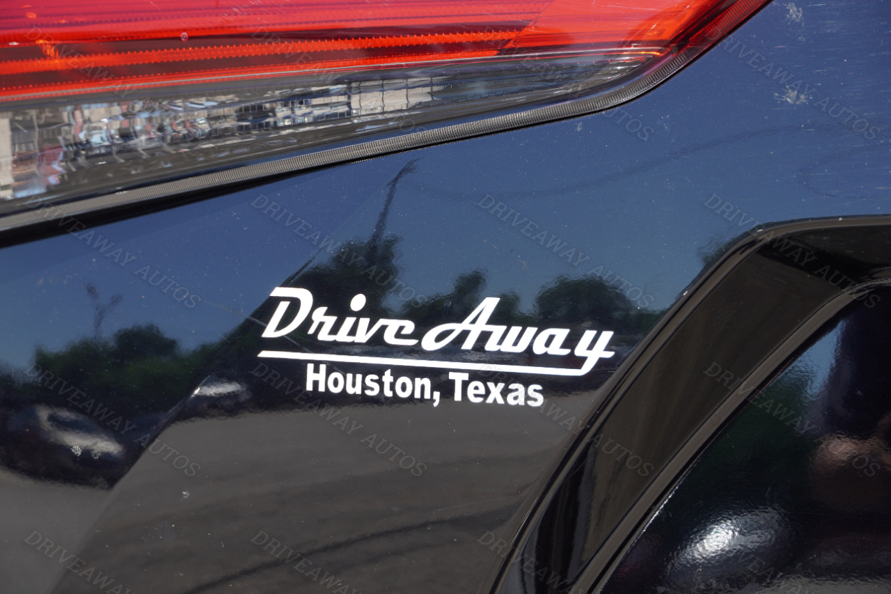 Toyota Highlander XLE AWD (Natl) 2021 Toyota Highlander XLE AWD (Natl) 2021