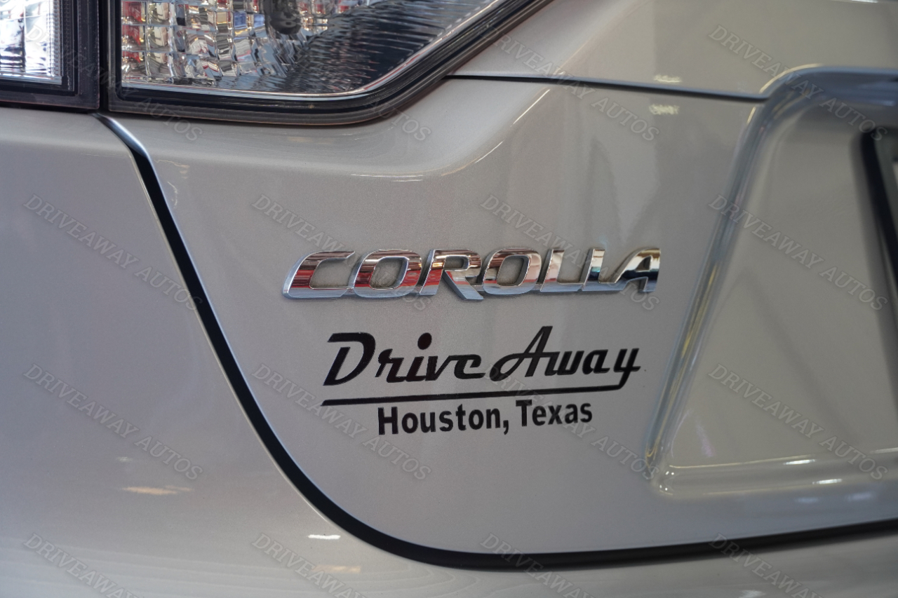 Toyota Corolla LE CVT (Natl) 2024 Toyota Corolla LE CVT (Natl) 2024