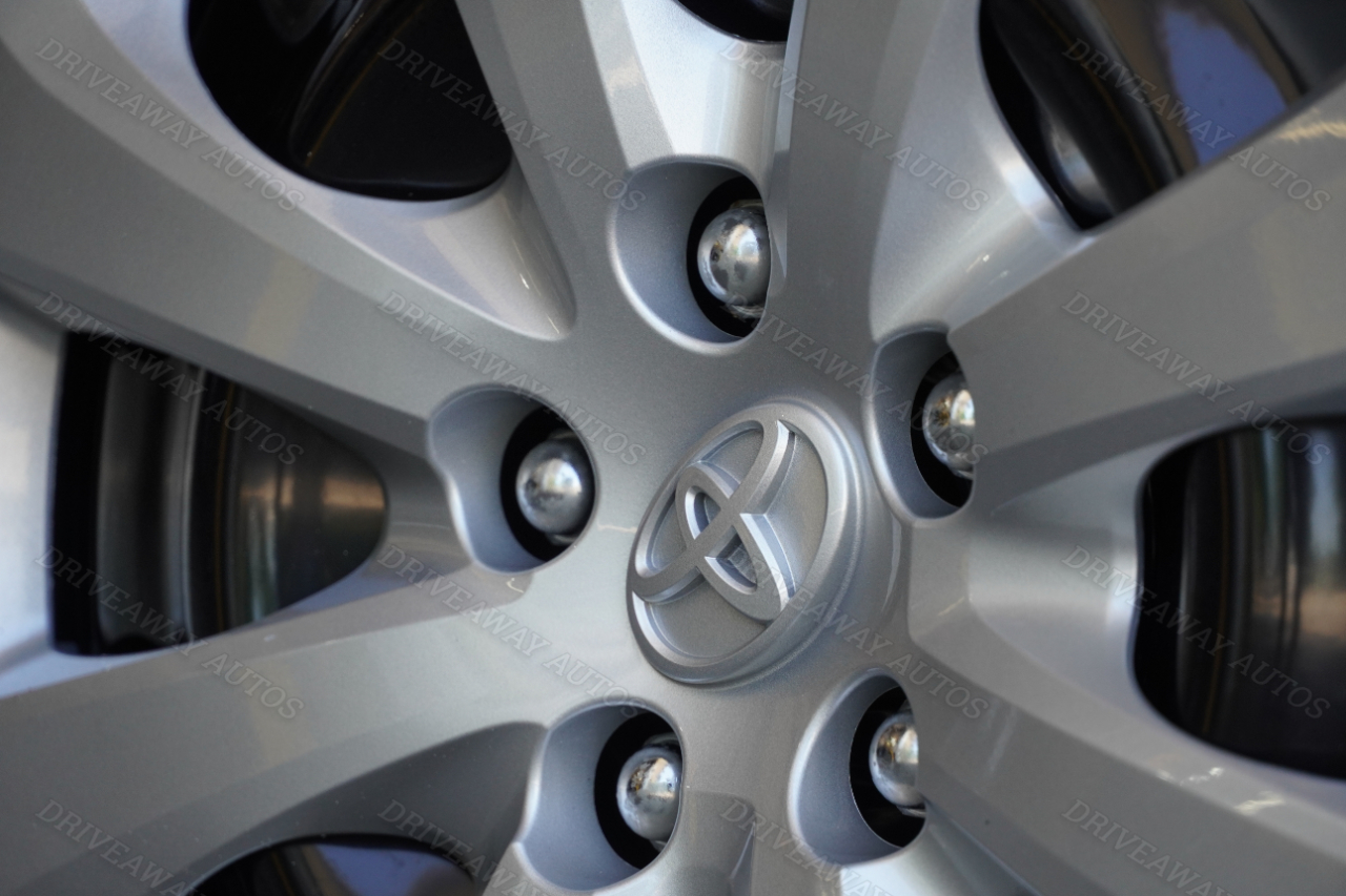 Toyota Corolla LE CVT (Natl) 2024 Toyota Corolla LE CVT (Natl) 2024