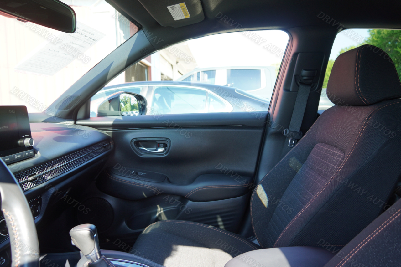 Honda HR-V Sport 2WD CVT 2023 Honda HR-V Sport 2WD CVT 2023