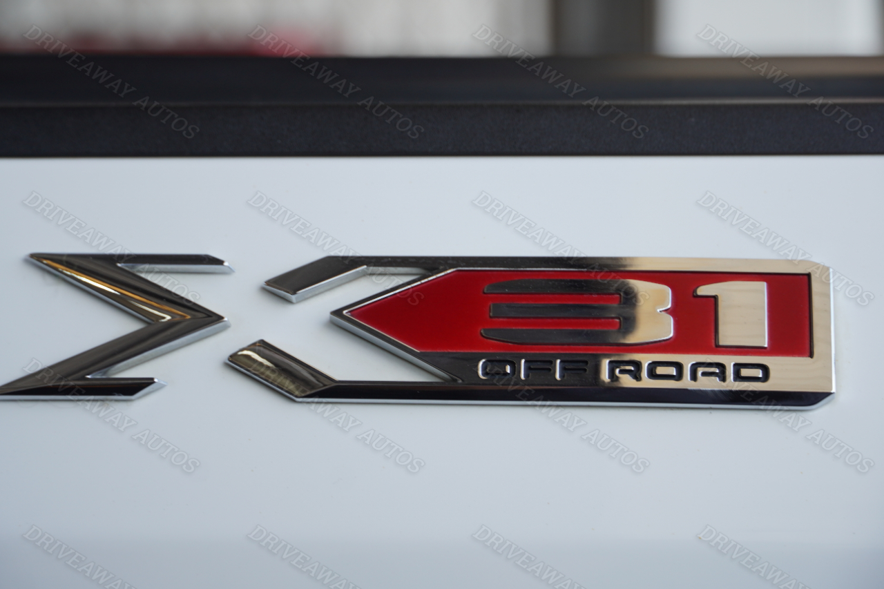 GMC Sierra 1500 4WD Crew Cab 147" SLT 2019 GMC Sierra 1500 4WD Crew Cab 147" SLT 2019