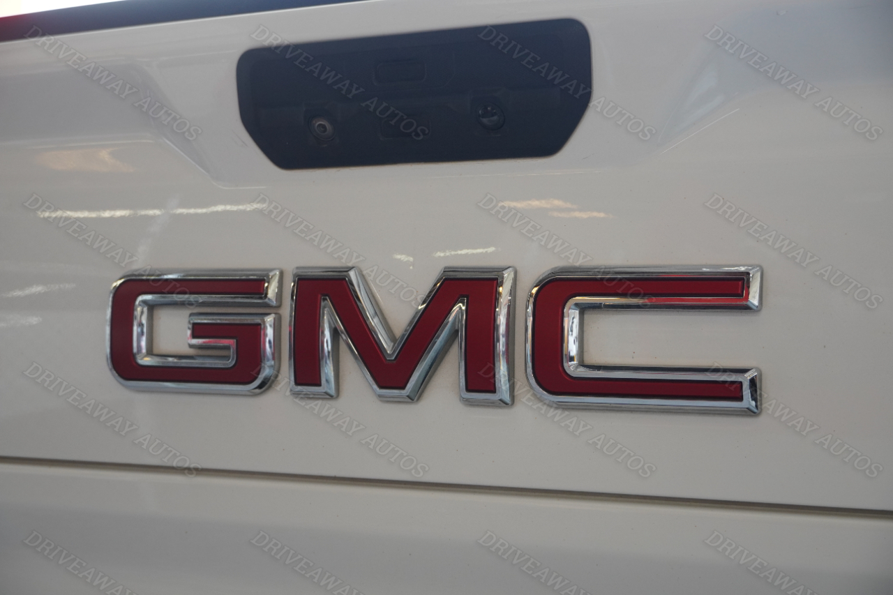 GMC Sierra 1500 4WD Crew Cab 147" SLT 2019 GMC Sierra 1500 4WD Crew Cab 147" SLT 2019