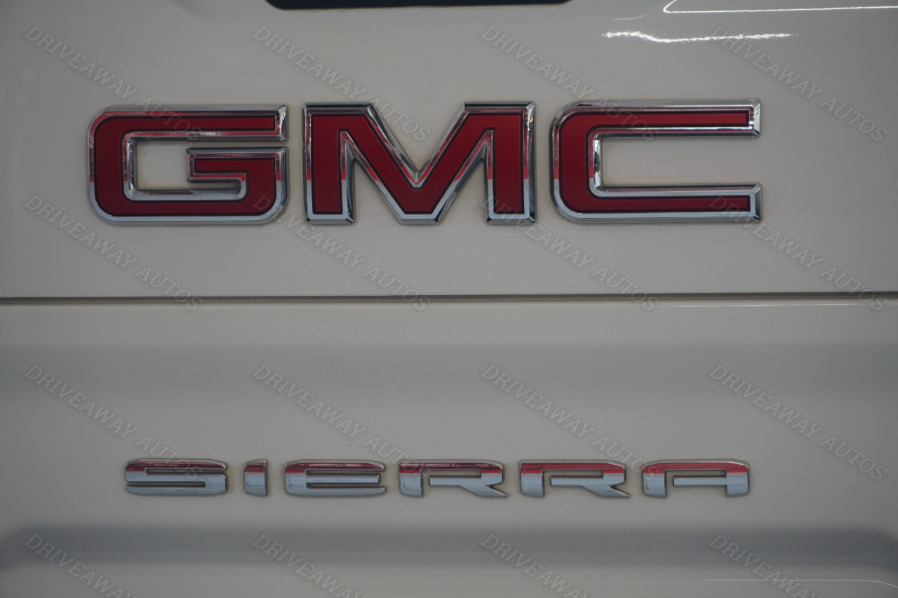 GMC Sierra 1500 4WD Crew Cab 147" SLT 2019 GMC Sierra 1500 4WD Crew Cab 147" SLT 2019