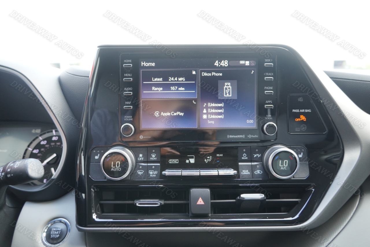 Toyota Highlander XLE FWD (Natl) 2022 Toyota Highlander XLE FWD (Natl) 2022