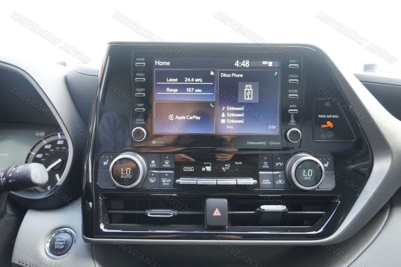 Toyota Highlander XLE FWD (Natl) 2022 Toyota Highlander XLE FWD (Natl) 2022