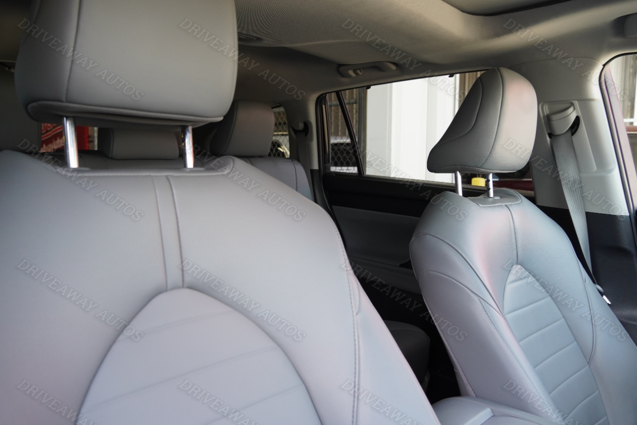 Toyota Highlander XLE FWD (Natl) 2022 Toyota Highlander XLE FWD (Natl) 2022