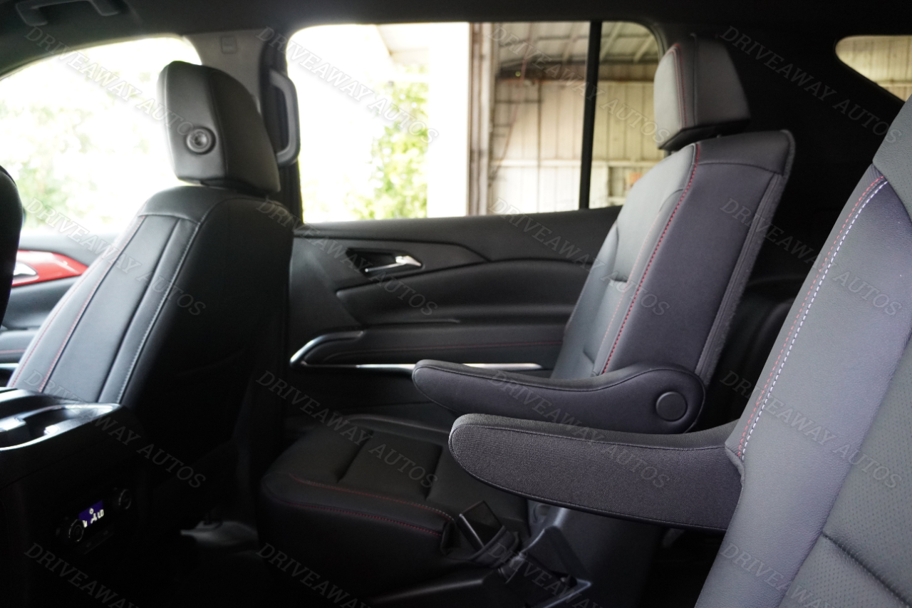 Chevrolet Traverse AWD 4dr Z71 2025 Chevrolet Traverse AWD 4dr Z71 2025