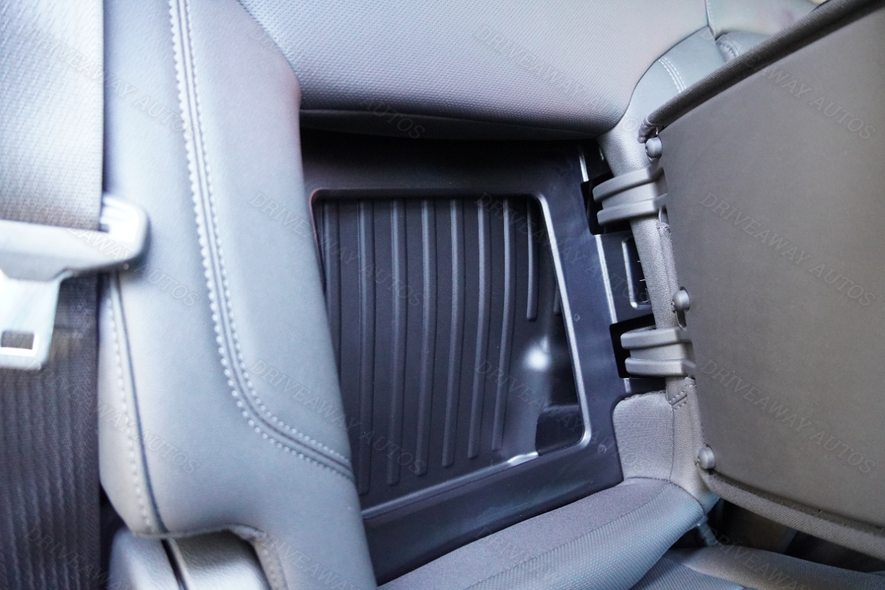 GMC Sierra 2500HD 4WD Crew Cab 159" SLT 2025 GMC Sierra 2500HD 4WD Crew Cab 159" SLT 2025