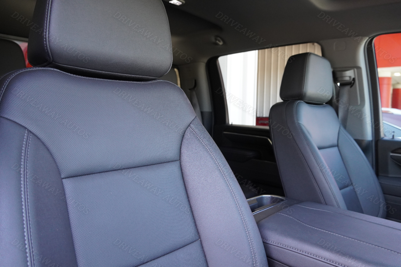 GMC Sierra 2500HD 4WD Crew Cab 159" SLT 2025 GMC Sierra 2500HD 4WD Crew Cab 159" SLT 2025