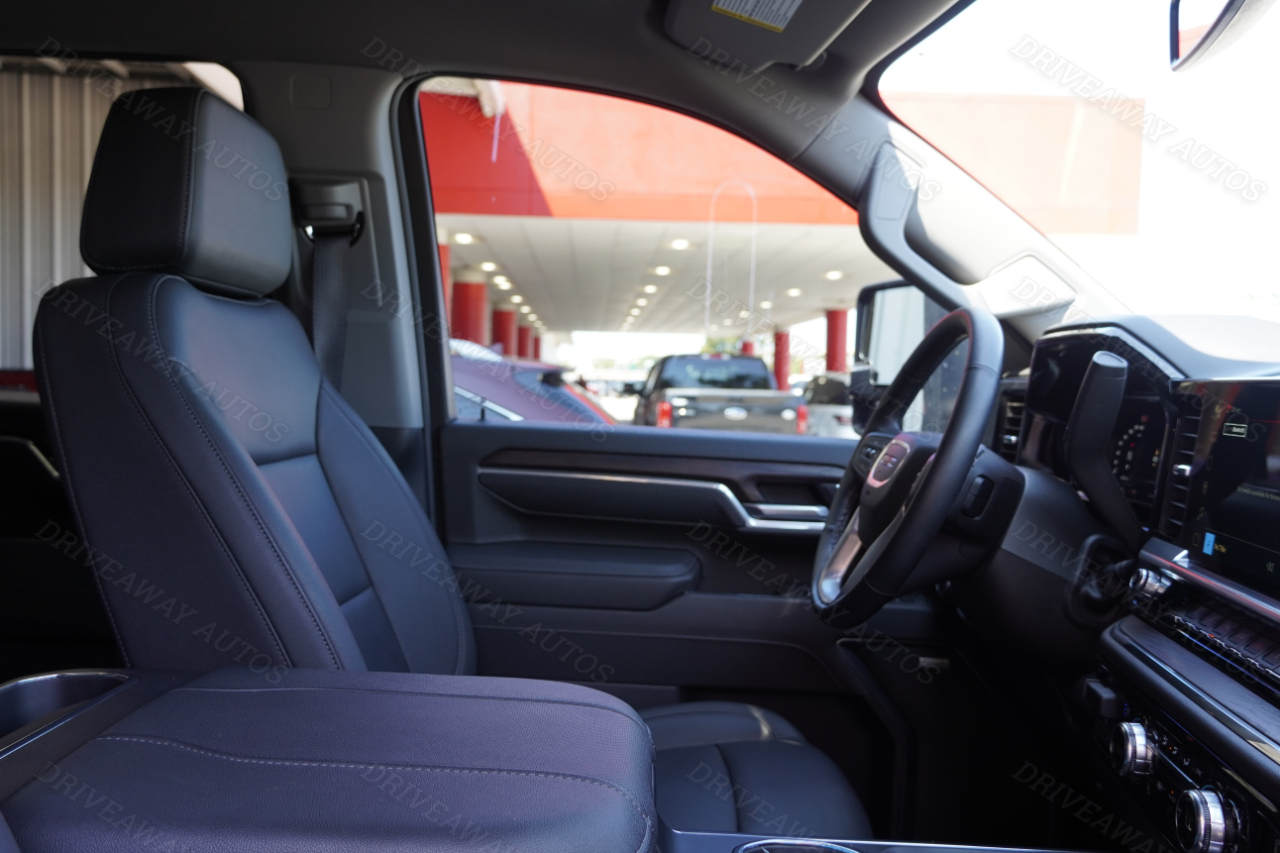 GMC Sierra 2500HD 4WD Crew Cab 159" SLT 2025 GMC Sierra 2500HD 4WD Crew Cab 159" SLT 2025