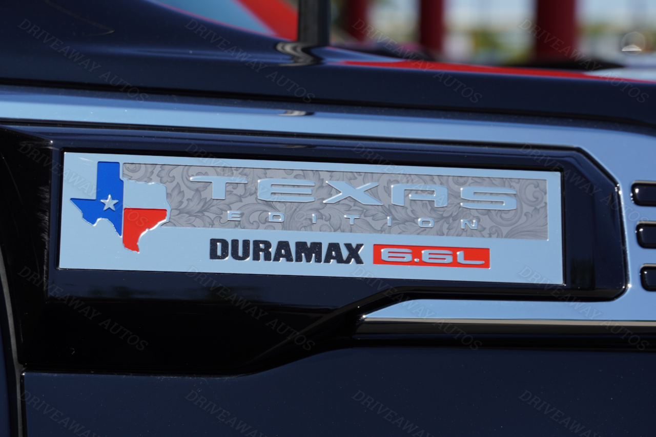 GMC Sierra 2500HD 4WD Crew Cab 159" SLT 2025 GMC Sierra 2500HD 4WD Crew Cab 159" SLT 2025