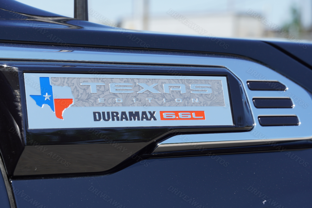 GMC Sierra 2500HD 4WD Crew Cab 159" SLT 2025 GMC Sierra 2500HD 4WD Crew Cab 159" SLT 2025