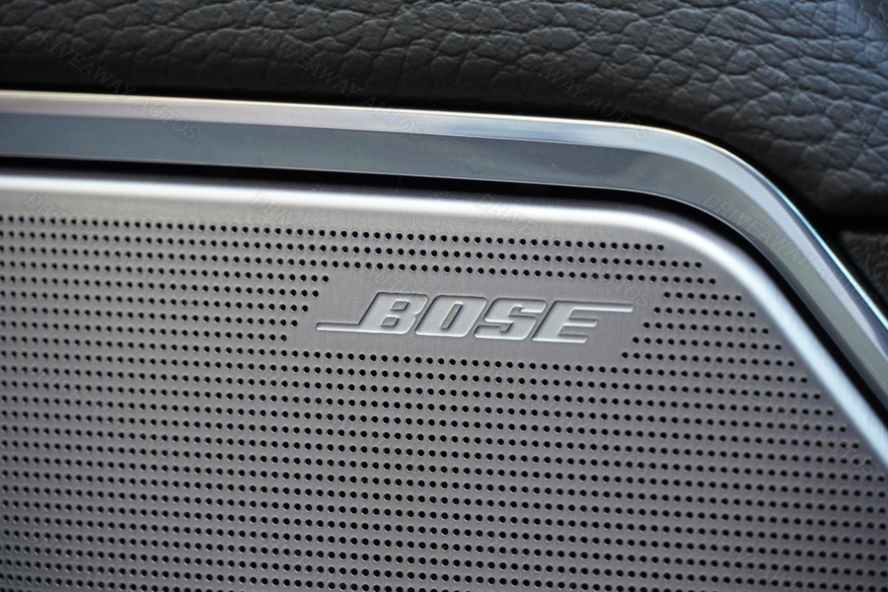 GMC Sierra 1500 4WD Crew Cab 147" Denali 2024 GMC Sierra 1500 4WD Crew Cab 147" Denali 2024