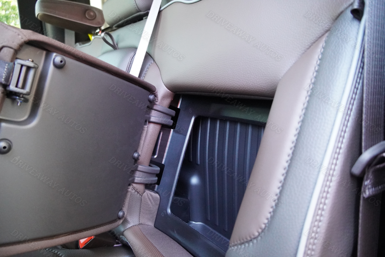 GMC Sierra 1500 4WD Crew Cab 147" Denali 2024 GMC Sierra 1500 4WD Crew Cab 147" Denali 2024