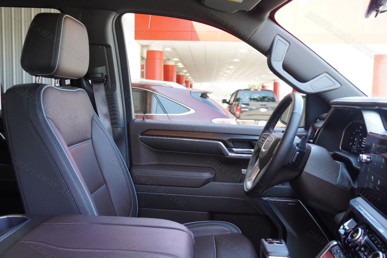 GMC Sierra 1500 4WD Crew Cab 147" Denali 2024 GMC Sierra 1500 4WD Crew Cab 147" Denali 2024