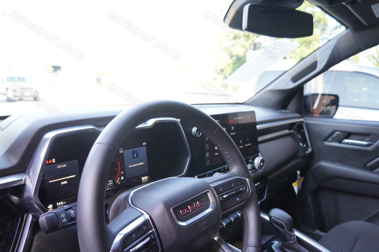 GMC Canyon 2WD Crew Cab Elevation 2024 GMC Canyon 2WD Crew Cab Elevation 2024