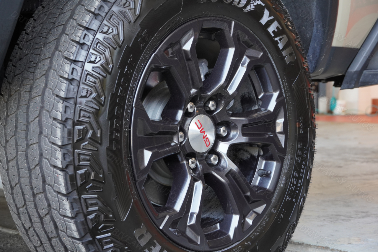 GMC Canyon 2WD Crew Cab Elevation 2024 GMC Canyon 2WD Crew Cab Elevation 2024