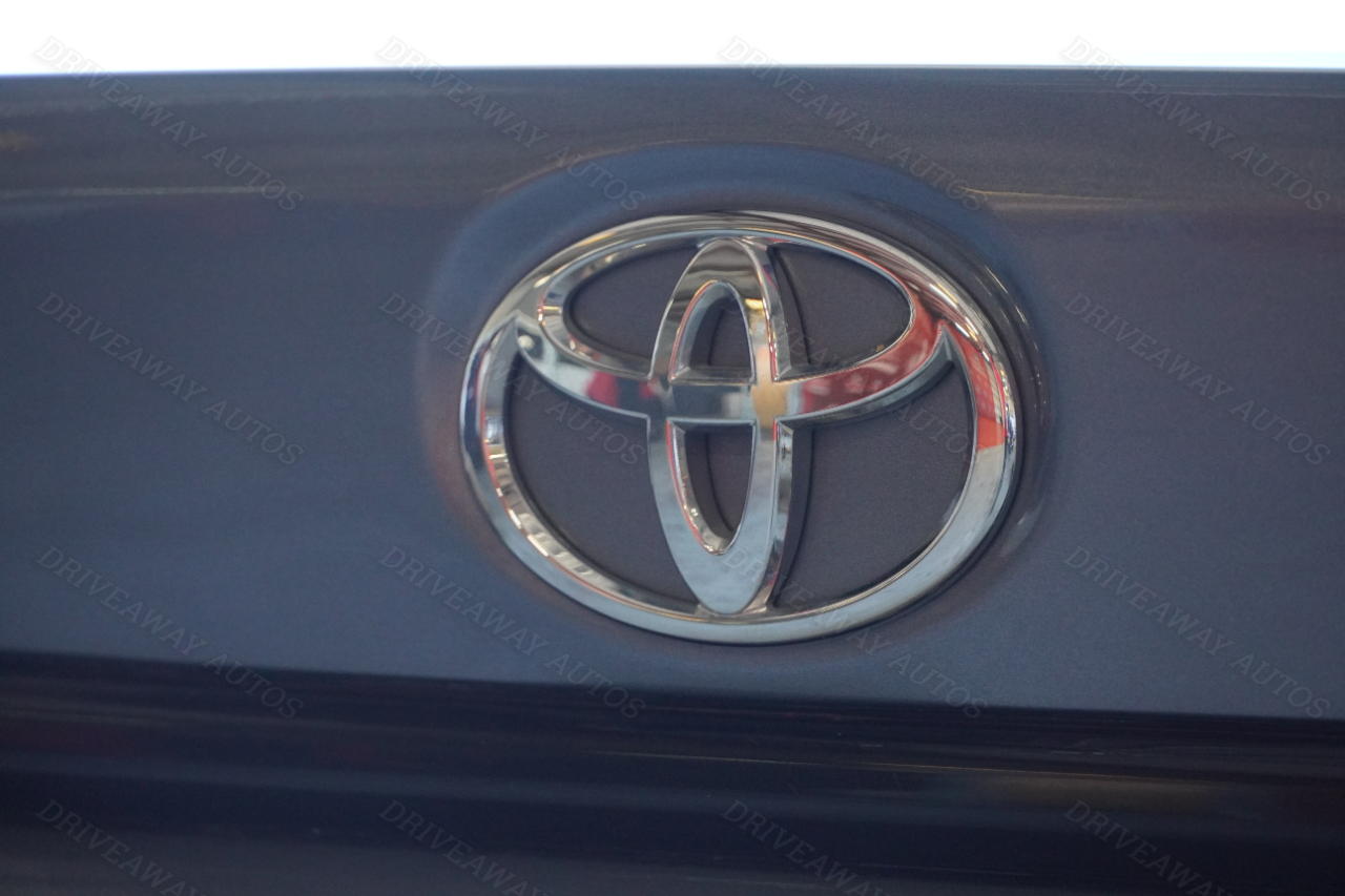 Toyota Corolla LE CVT (Natl) 2024 Toyota Corolla LE CVT (Natl) 2024