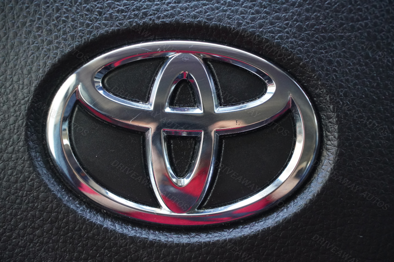 Toyota Corolla LE CVT (Natl) 2023 Toyota Corolla LE CVT (Natl) 2023