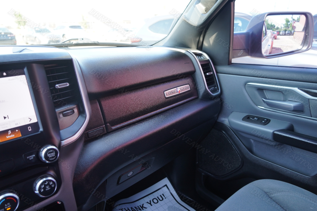 RAM 1500 Lone Star 4x2 Quad Cab 6'4" Box 2022 RAM 1500 Lone Star 4x2 Quad Cab 6'4" Box 2022