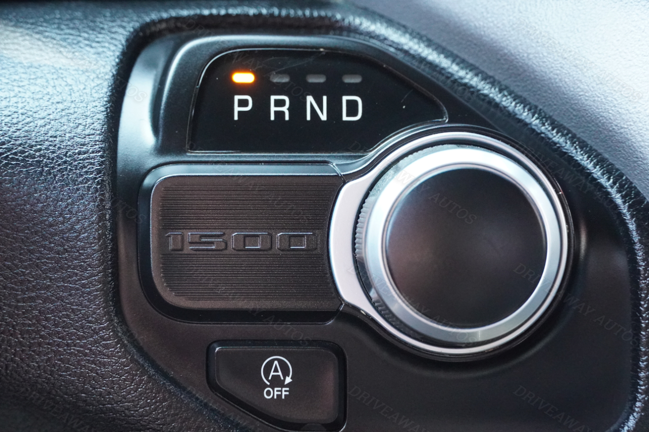 RAM 1500 Lone Star 4x2 Quad Cab 6'4" Box 2022 RAM 1500 Lone Star 4x2 Quad Cab 6'4" Box 2022