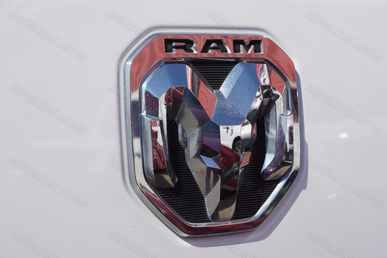 RAM 1500 Lone Star 4x2 Quad Cab 6'4" Box 2022 RAM 1500 Lone Star 4x2 Quad Cab 6'4" Box 2022