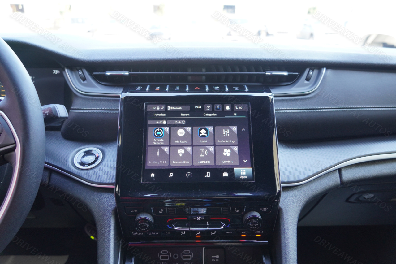 Jeep Grand Cherokee L Altitude 4x4 2024 Jeep Grand Cherokee L Altitude 4x4 2024