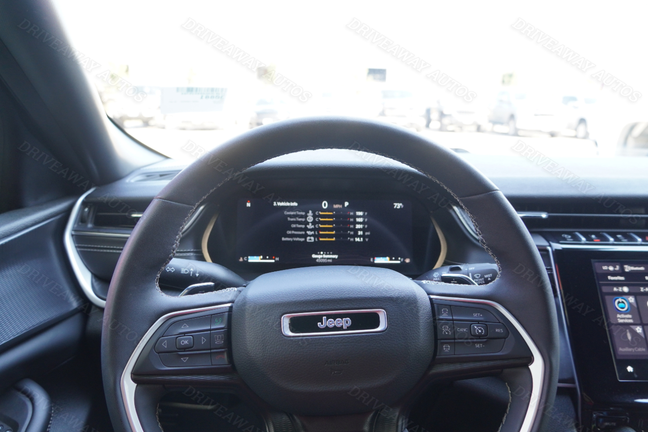 Jeep Grand Cherokee L Altitude 4x4 2024 Jeep Grand Cherokee L Altitude 4x4 2024