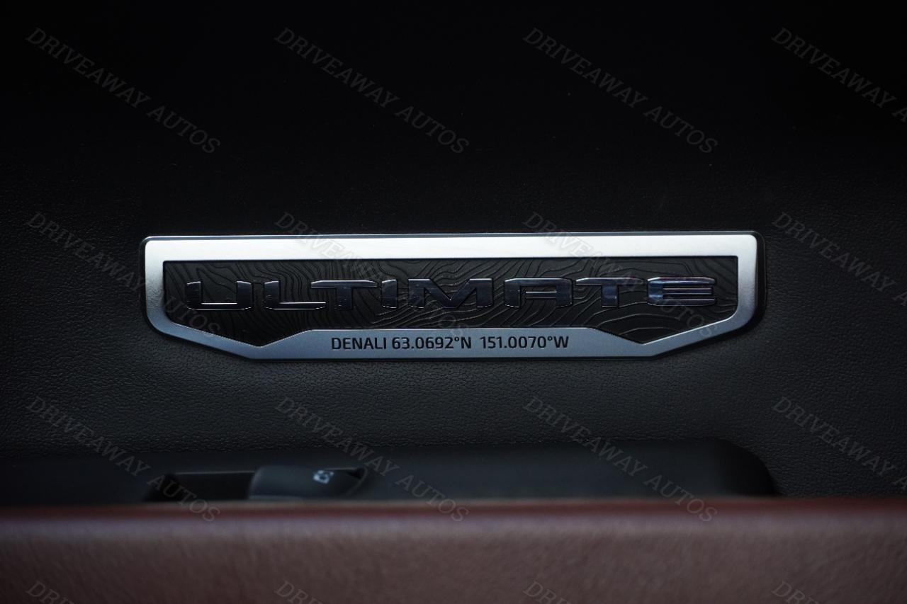 GMC Sierra 1500 4WD Crew Cab 147" Denali Ultimate 2024