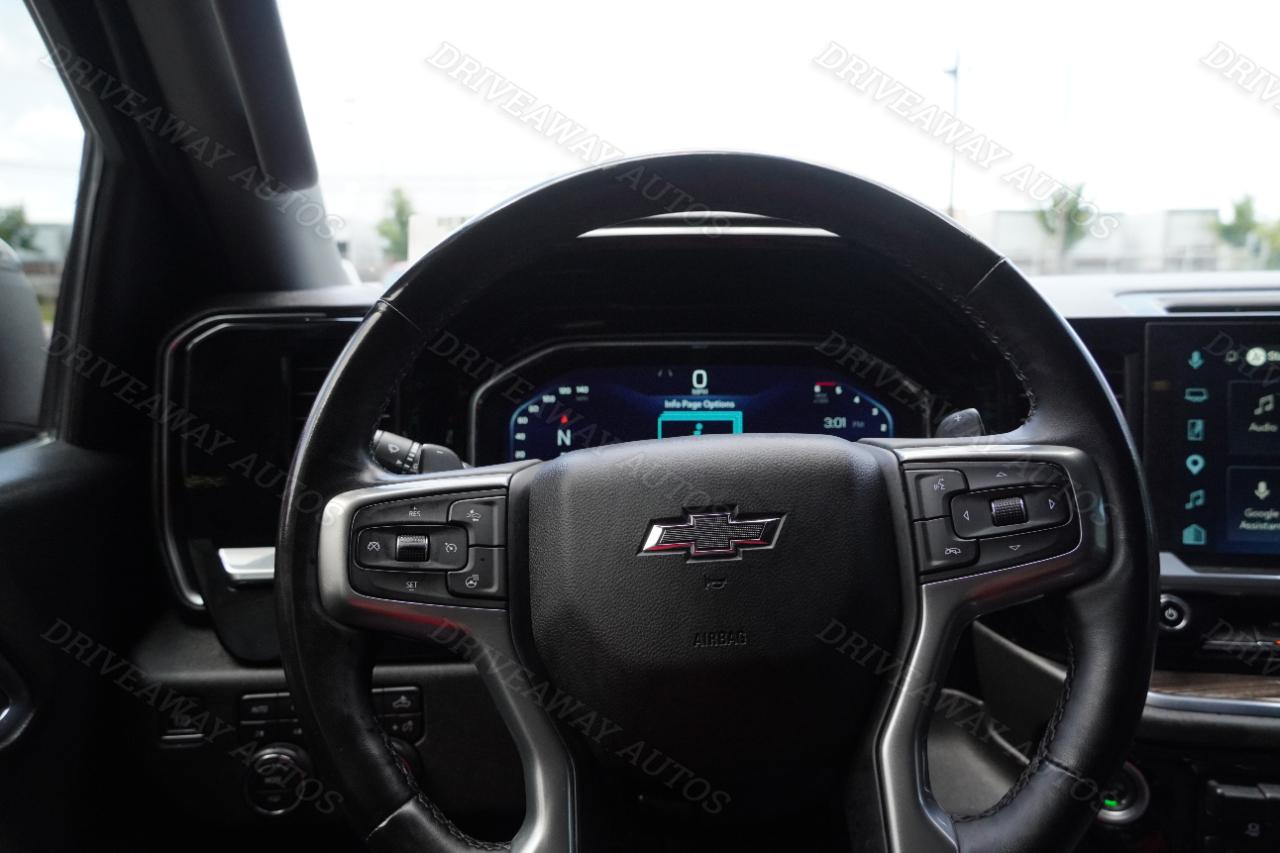 Chevrolet Silverado 1500 4WD Crew Cab 147" RST 2023