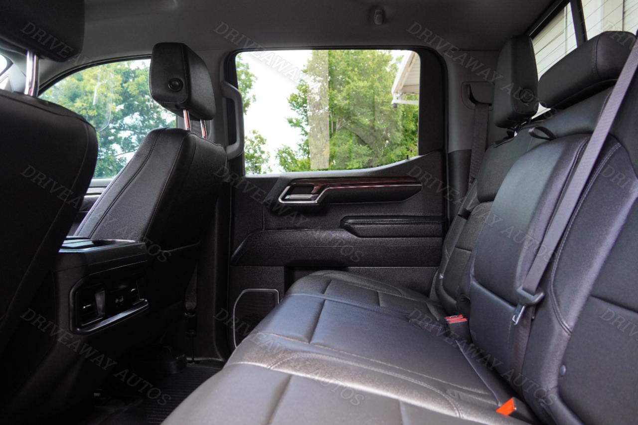 Chevrolet Silverado 1500 4WD Crew Cab 147" RST 2023