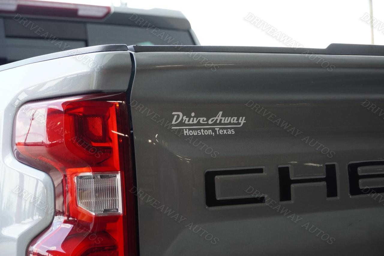 Chevrolet Silverado 1500 4WD Crew Cab 147" RST 2023