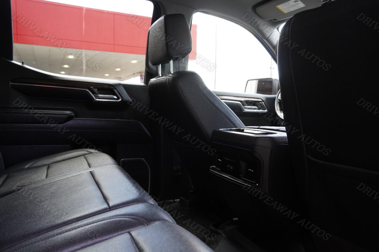 Chevrolet Silverado 1500 4WD Crew Cab 147" RST 2023
