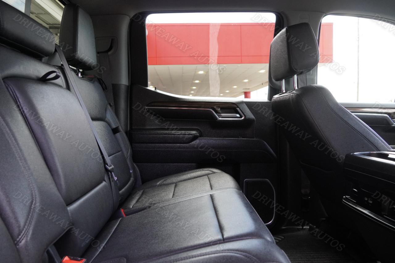 Chevrolet Silverado 1500 4WD Crew Cab 147" RST 2023