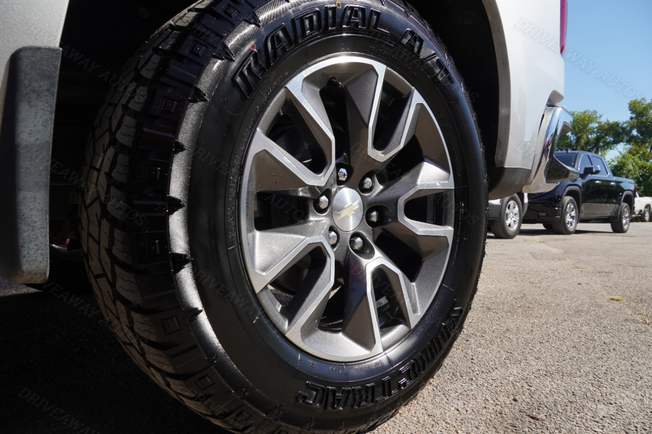 RAM 1500 Big Horn 4x2 Crew Cab 5'7" Box 2021 RAM 1500 Big Horn 4x2 Crew Cab 5'7" Box 2021