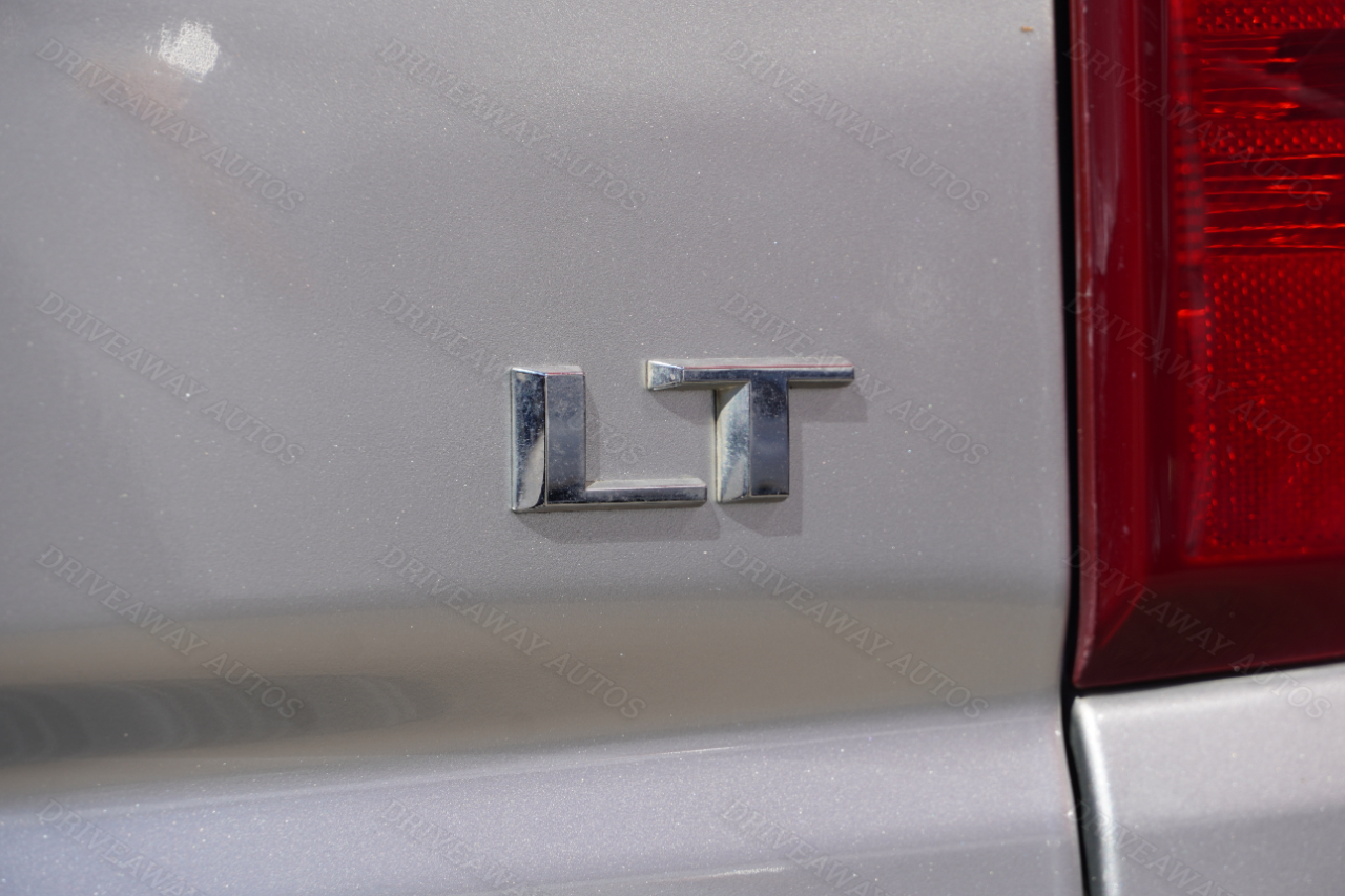 RAM 1500 Big Horn 4x2 Crew Cab 5'7" Box 2021 RAM 1500 Big Horn 4x2 Crew Cab 5'7" Box 2021