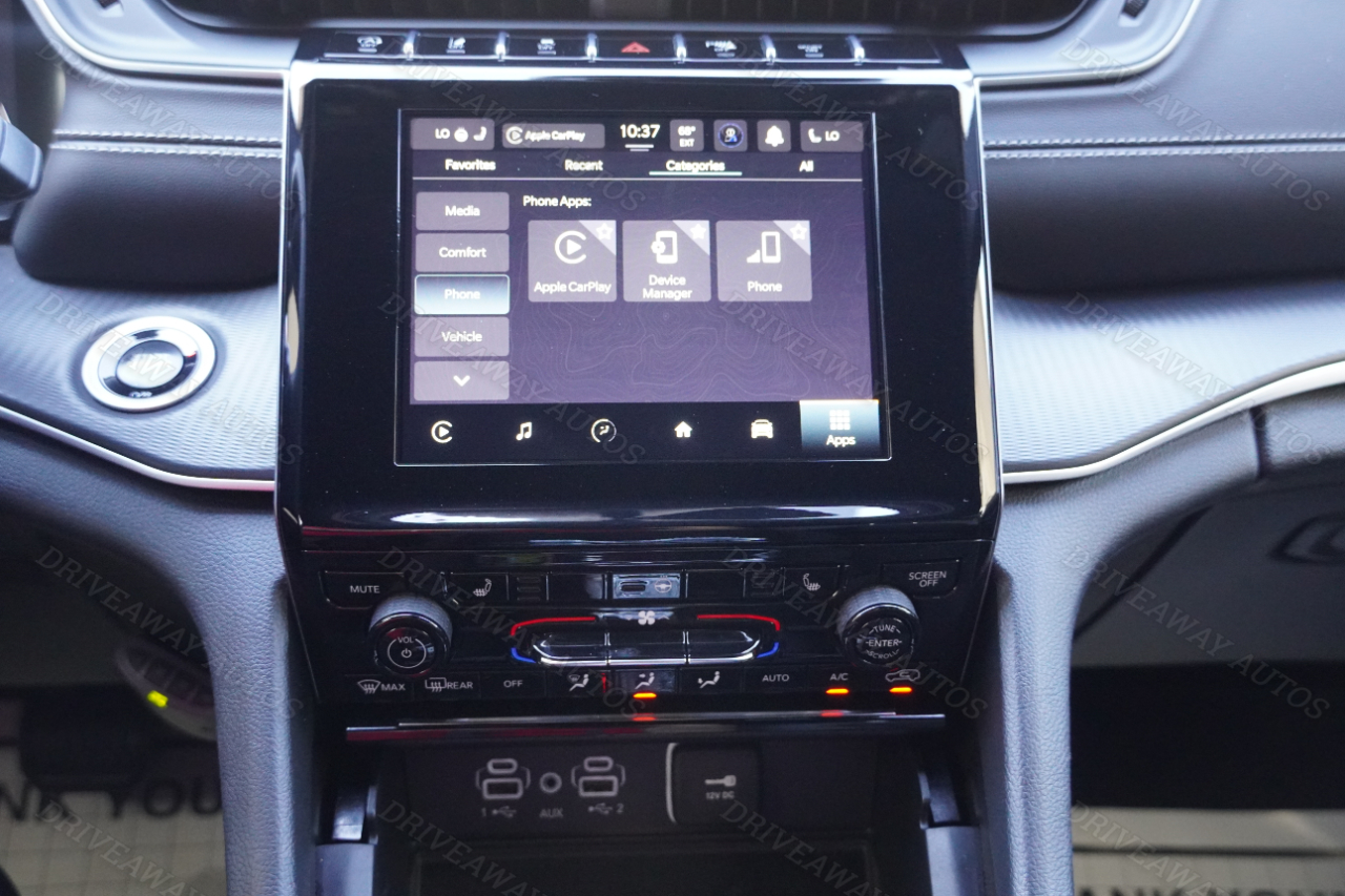 Jeep Grand Cherokee L Altitude 4x4 2024 Jeep Grand Cherokee L Altitude 4x4 2024