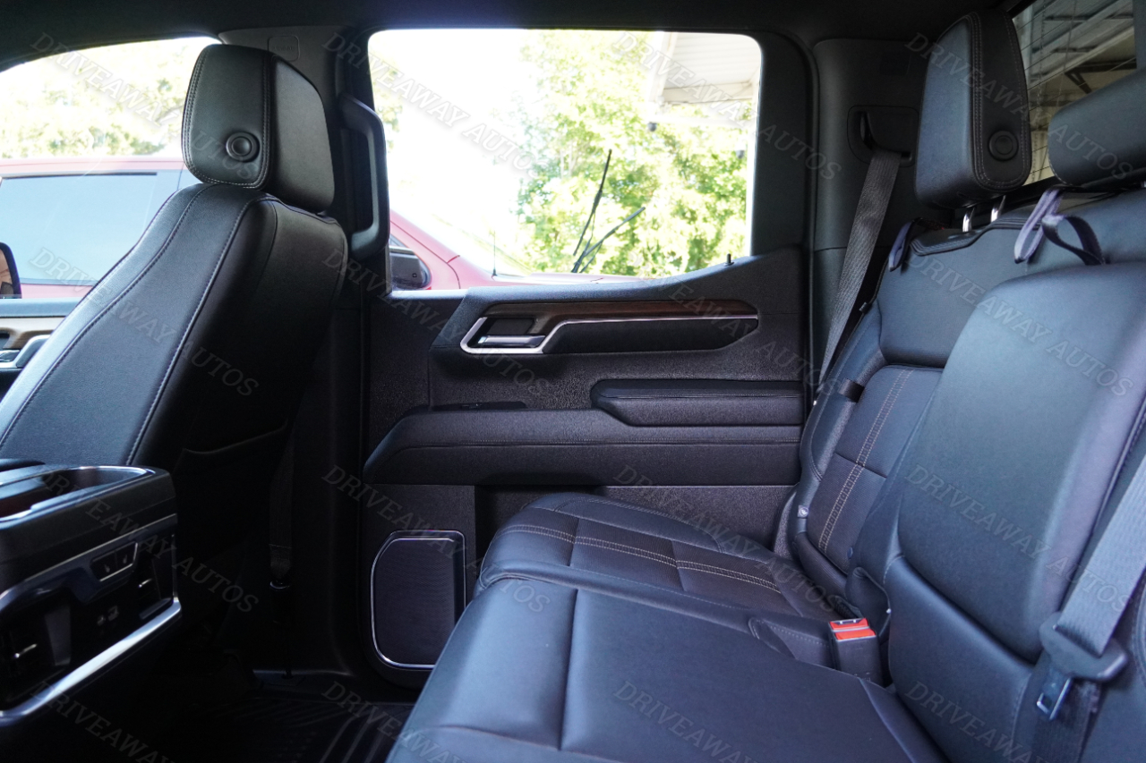 Chevrolet Silverado 1500 4WD Crew Cab 147" High Country 2022 Chevrolet Silverado 1500 4WD Crew Cab 147" High Country 2022