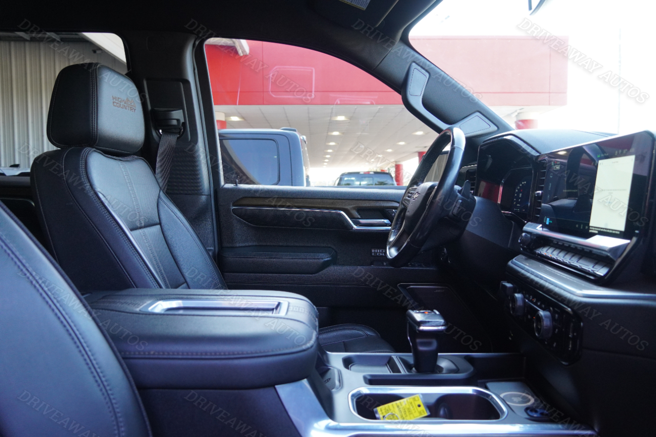 Chevrolet Silverado 1500 4WD Crew Cab 147" High Country 2022 Chevrolet Silverado 1500 4WD Crew Cab 147" High Country 2022