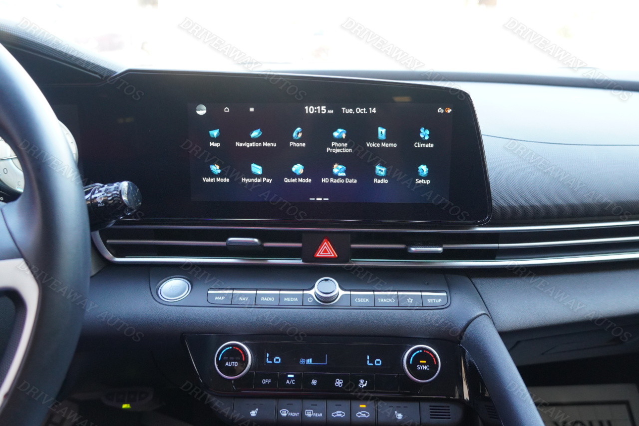 Hyundai Elantra Limited IVT 2024 Hyundai Elantra Limited IVT 2024