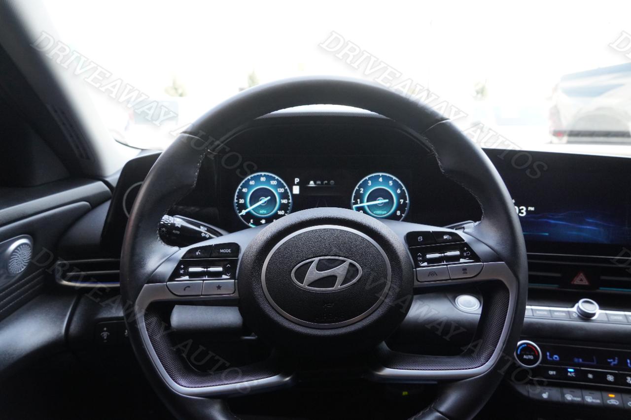 Hyundai Elantra Limited IVT 2024