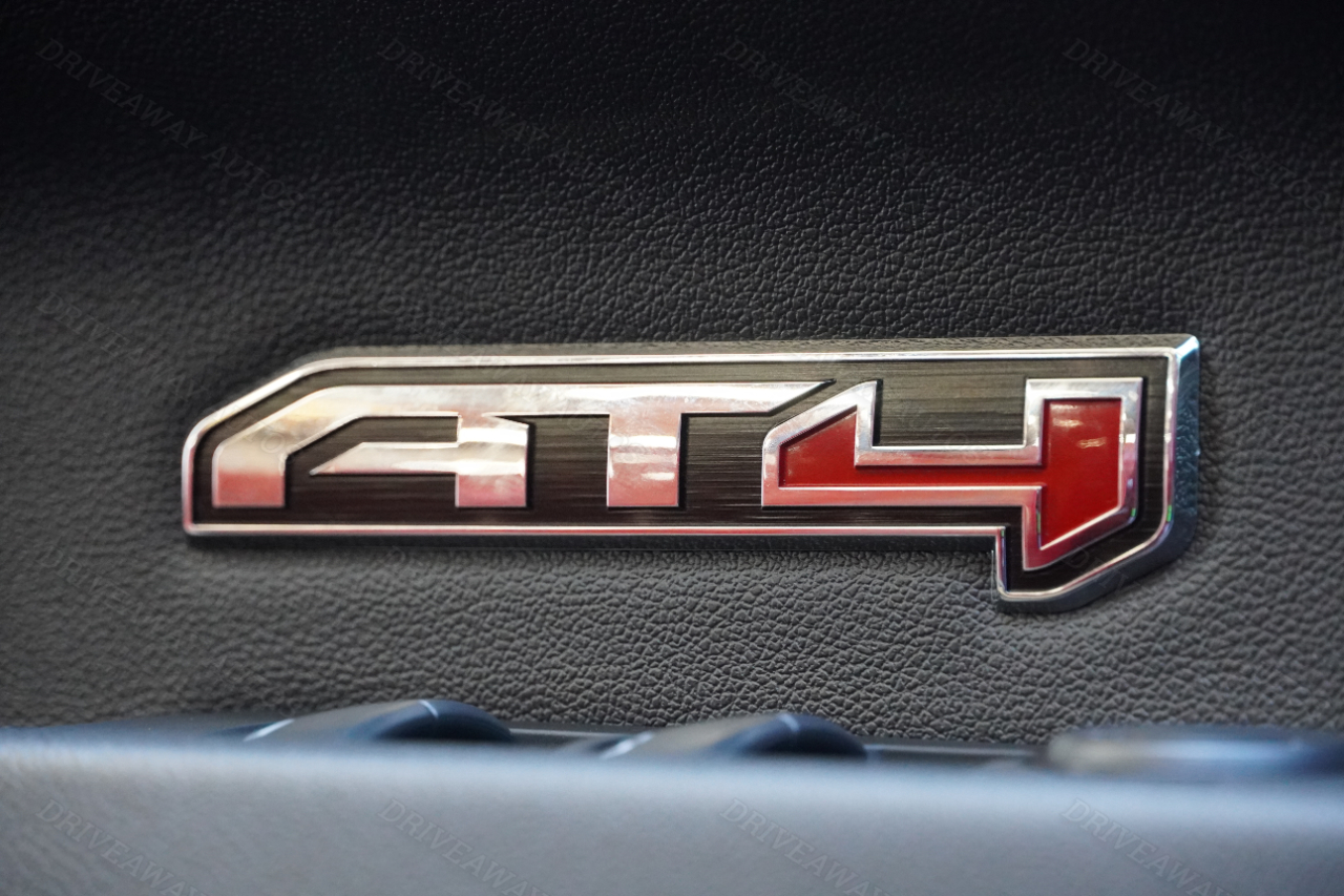 GMC Sierra 1500 4WD Crew Cab 147" AT4 2024 GMC Sierra 1500 4WD Crew Cab 147" AT4 2024