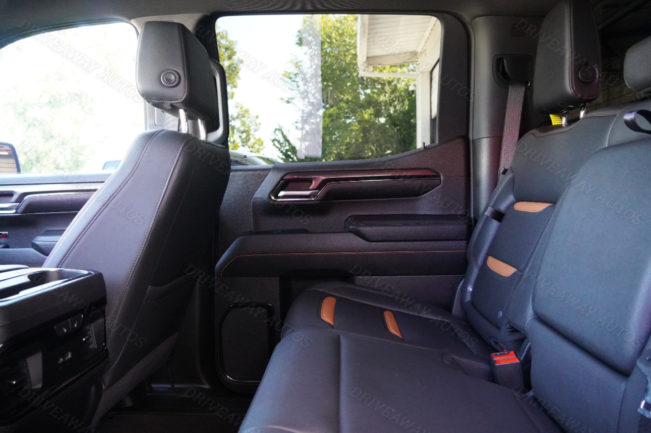 GMC Sierra 1500 4WD Crew Cab 147" AT4 2024 GMC Sierra 1500 4WD Crew Cab 147" AT4 2024