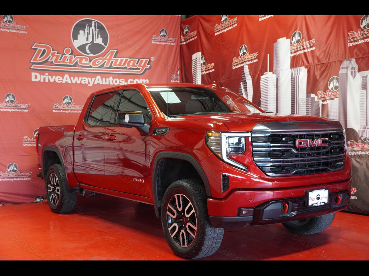 GMC Sierra 1500 4WD Crew Cab 147" AT4 2024