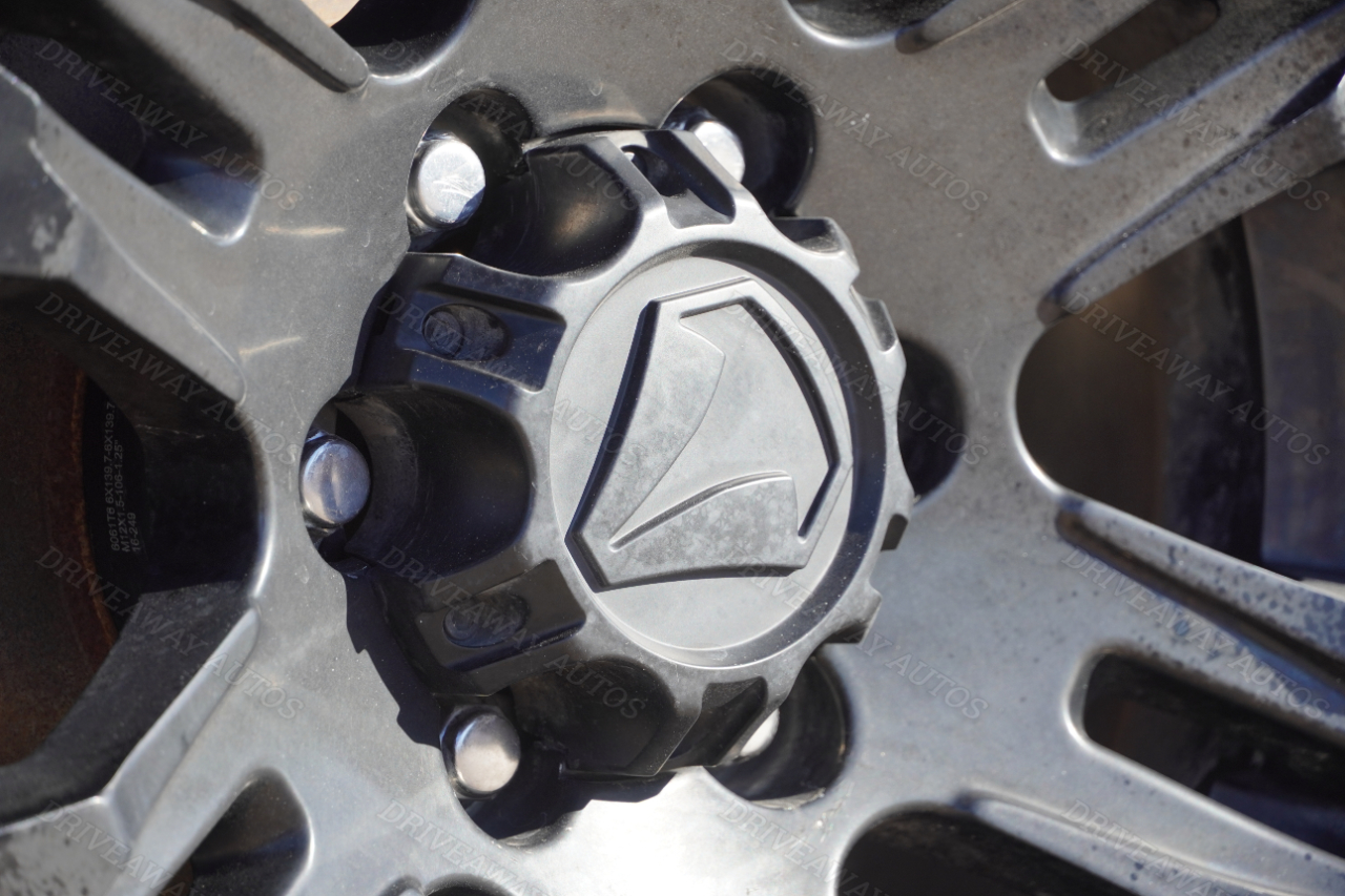 Toyota Tacoma 2WD SR5 Double Cab 5' Bed I4 AT (Natl) 2021